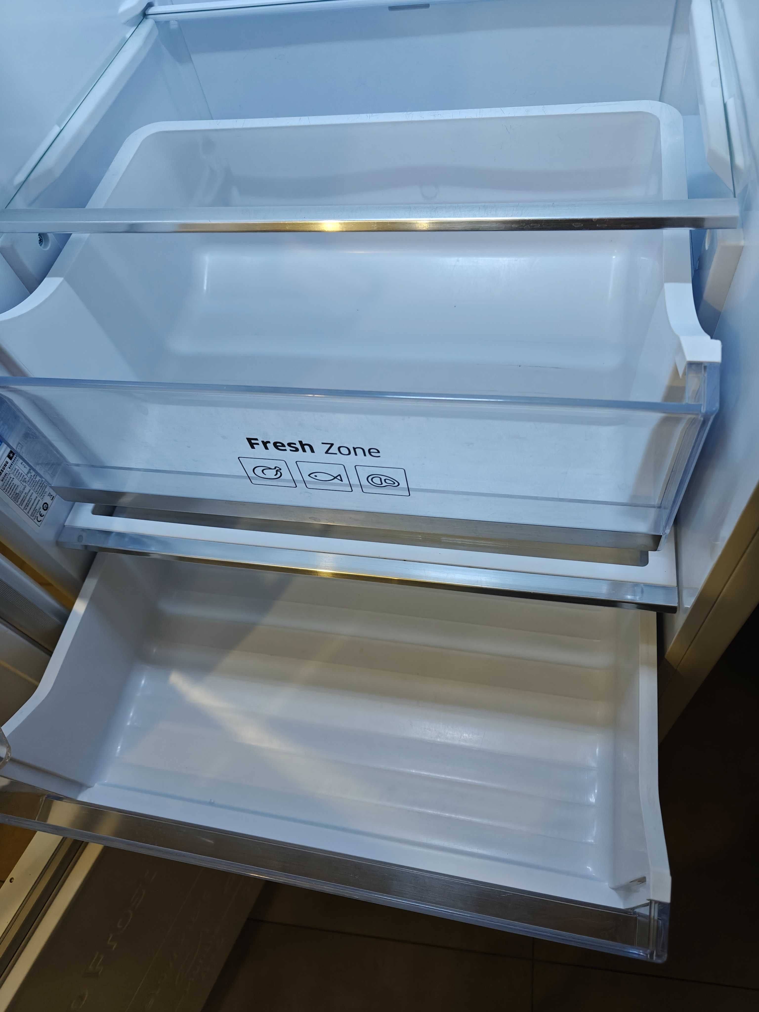 Lodówka do zabudowy Samsung BRB260034WW lodówko-zamrażarka 267+72litry