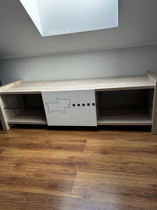 Szafka pod tv szklane półki + szafka na środku