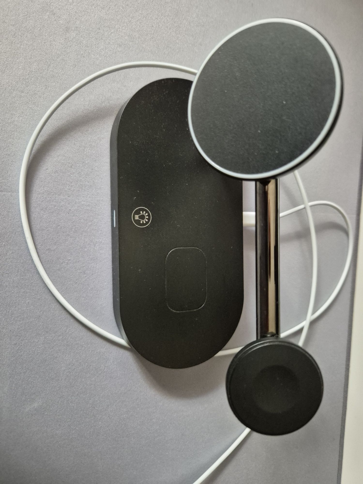 Base carregamento 3 em 1 (Iphone+Apple watch+ airpods)