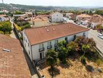 Casa / Villa T18 em Parceiros e Azoia de 764,00 m2