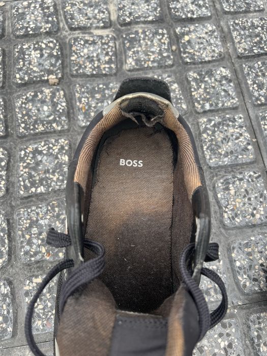 Sapatilhas Boss, tamanho 42