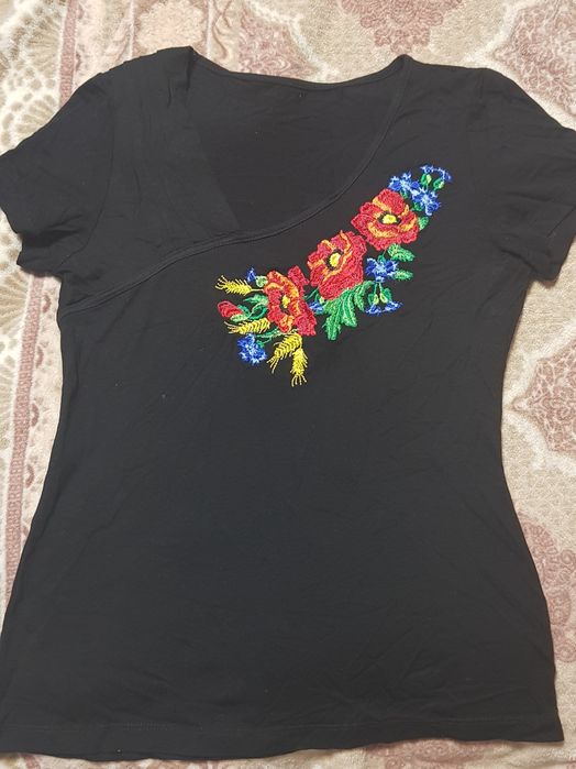 Вишиванка футболка нова