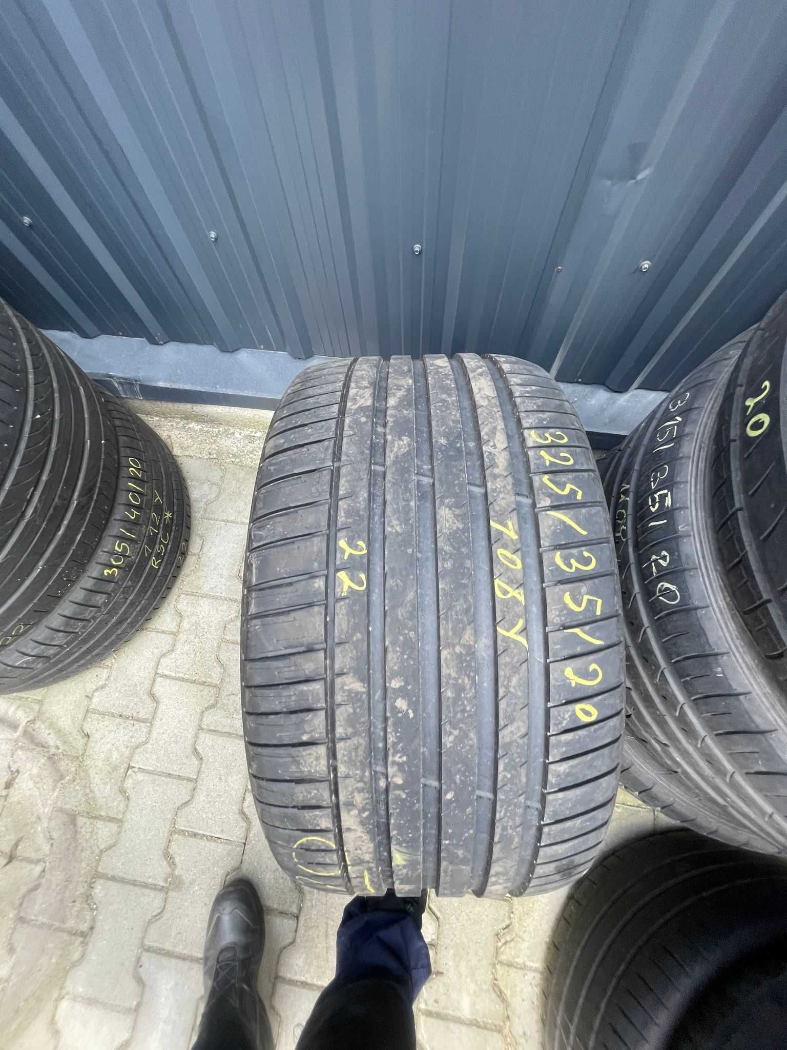 Opony pojedyncze 325/35R20 Michelin Continental Dunlop Pirelli