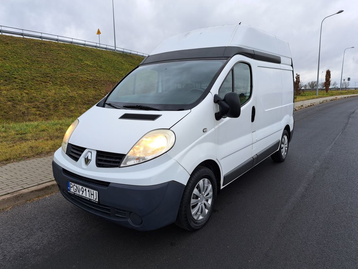 Renault TRAFIC 2,0DCI 197tys.km,KLIMA,Podwyższany...