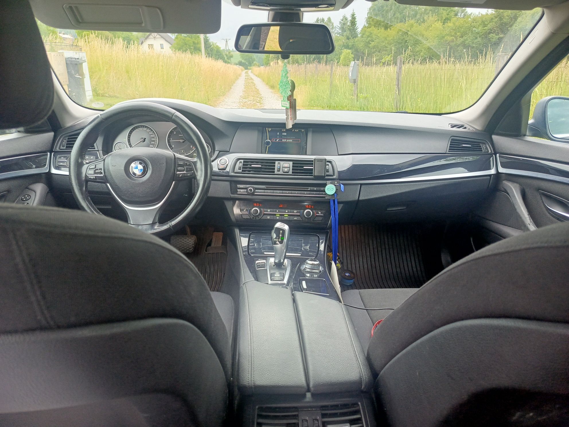 BMW 520D F11 automat 8hp