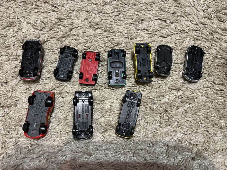 Машинки модельки