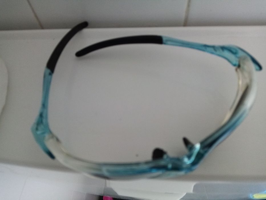 Óculos próprios para desporto