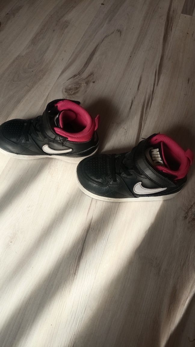 Adidaski Nike roz 25