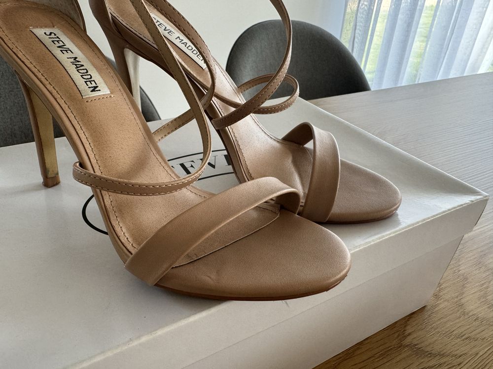 Босоніжки Steve Madden