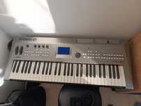 Syntezator Yamaha mm6