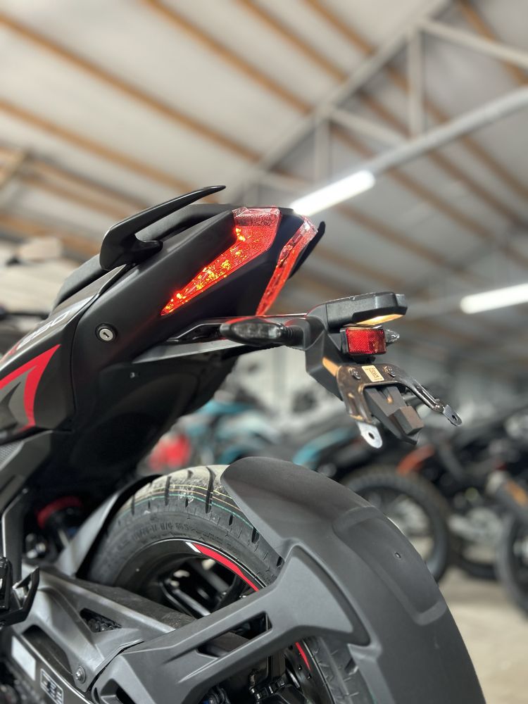 Мотоцикл Bajaj Pulsar N250 Весь модельний ряд в наявності, Доставка!