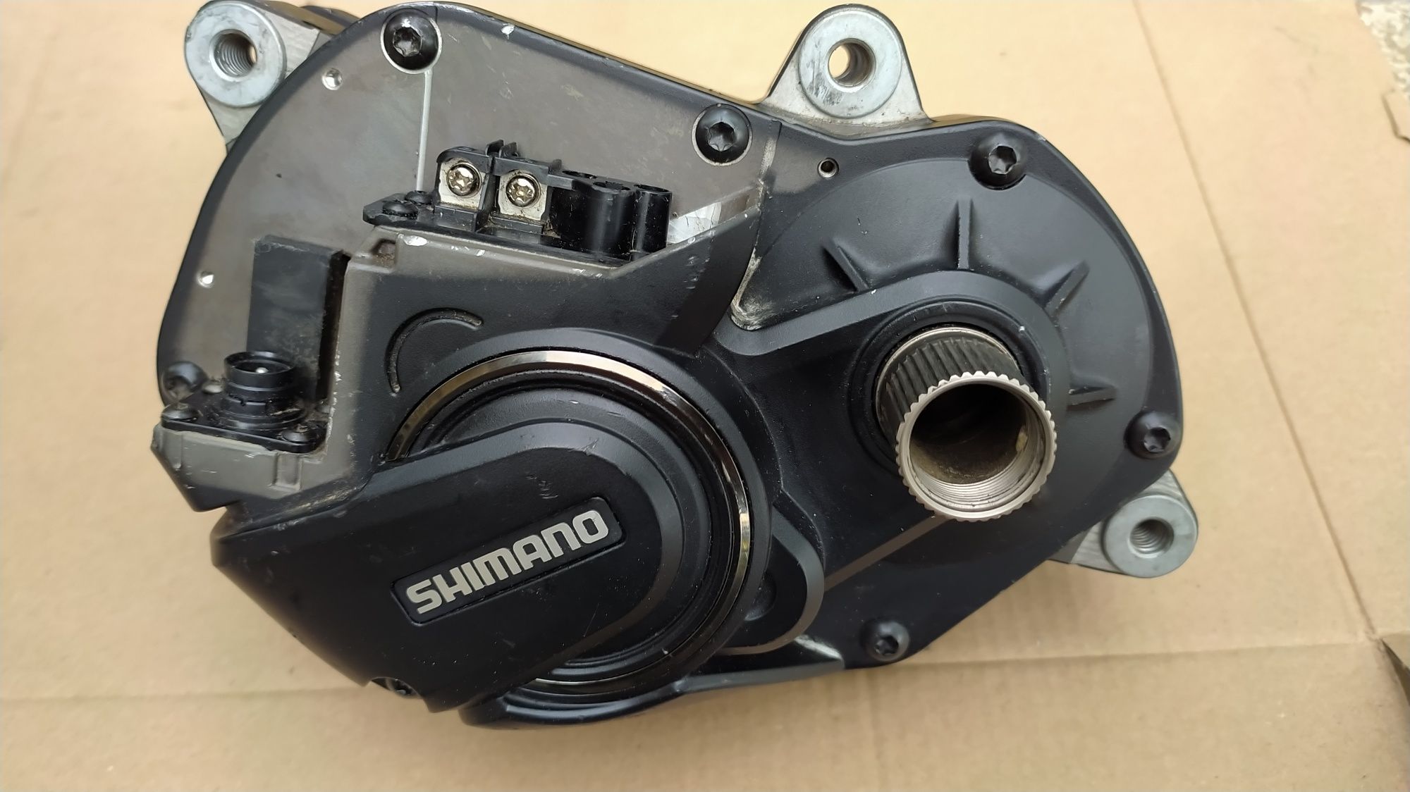 Silnik Shimano E8000