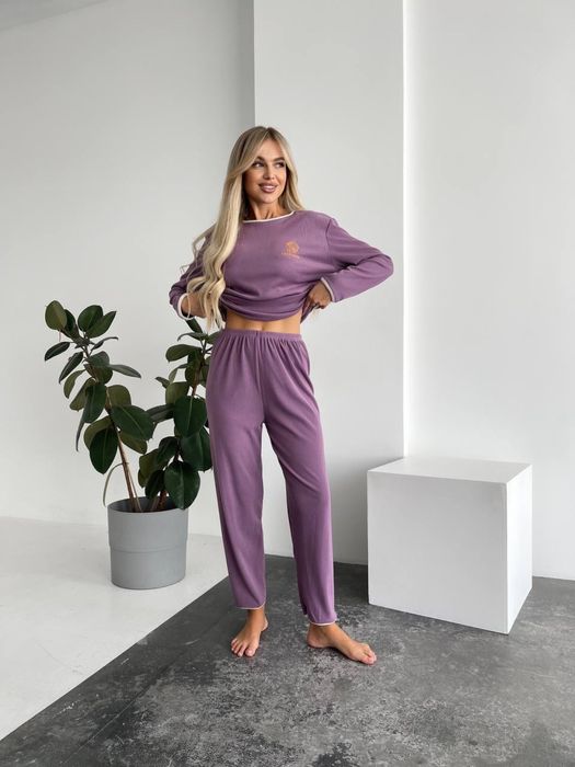 Комплект домашнього одягу