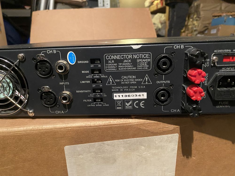 Підсилювач American Audio VLP600