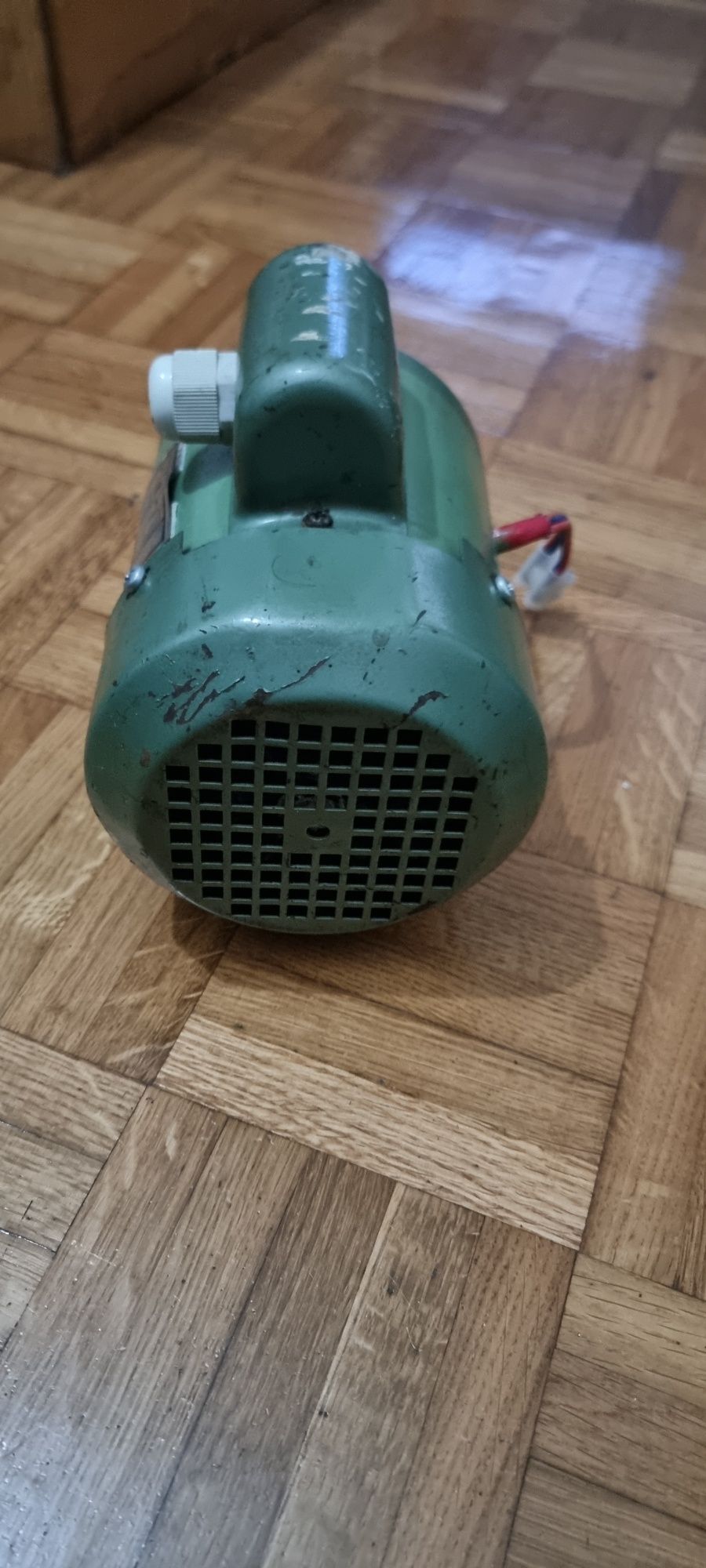 Motor engenho furar monofásico