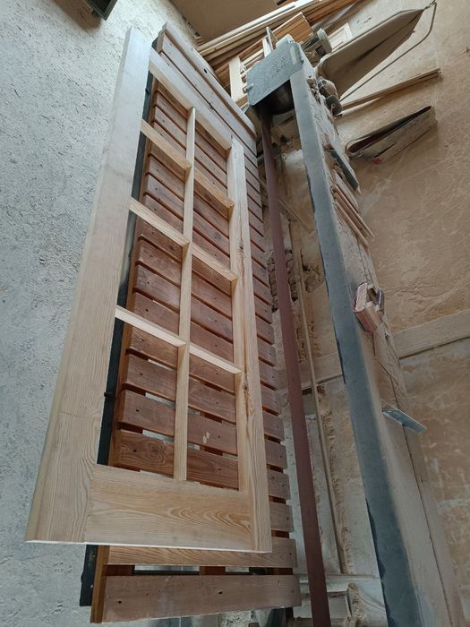 Продам нові двері