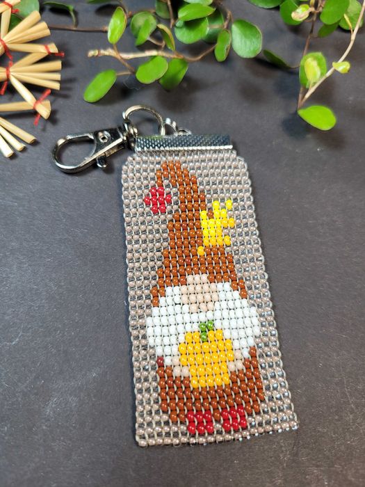 Skrzat Krasnal jesienny z dynią - Brelok zawieszka do kluczy torebki