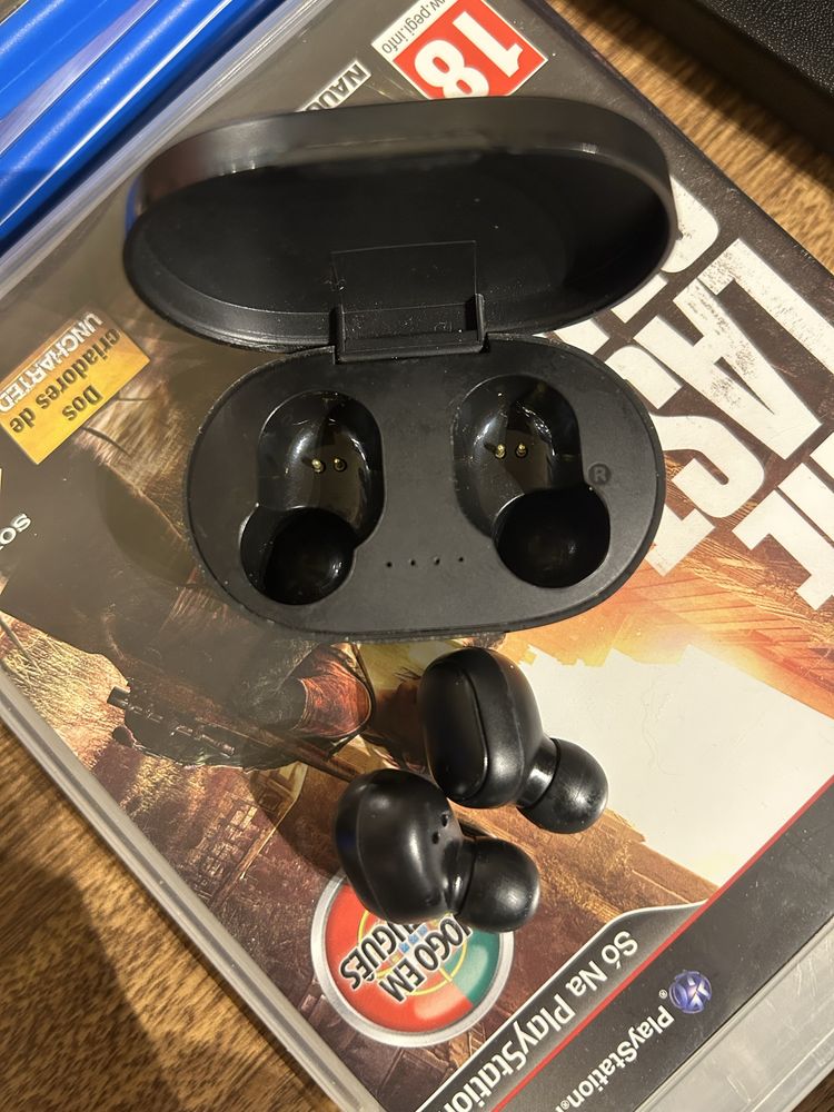 Wireless buds