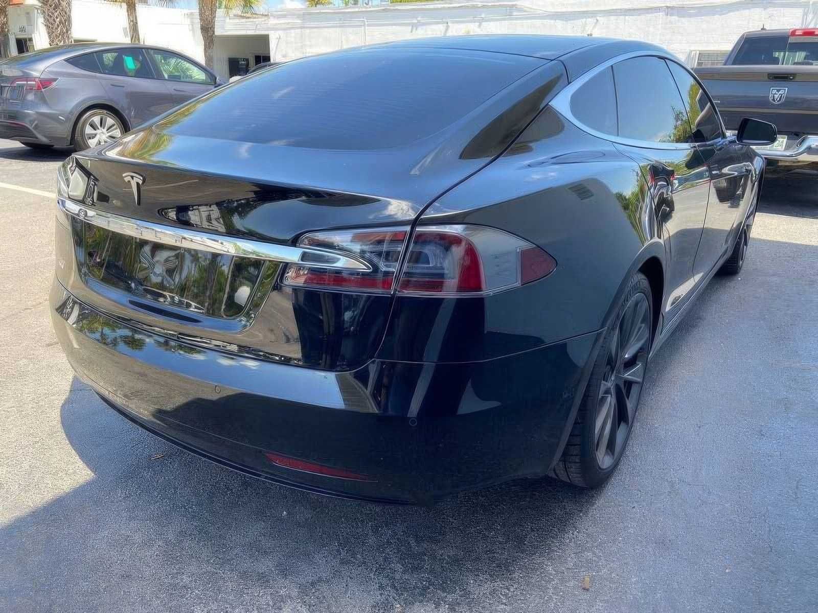 2020 Tesla Model S