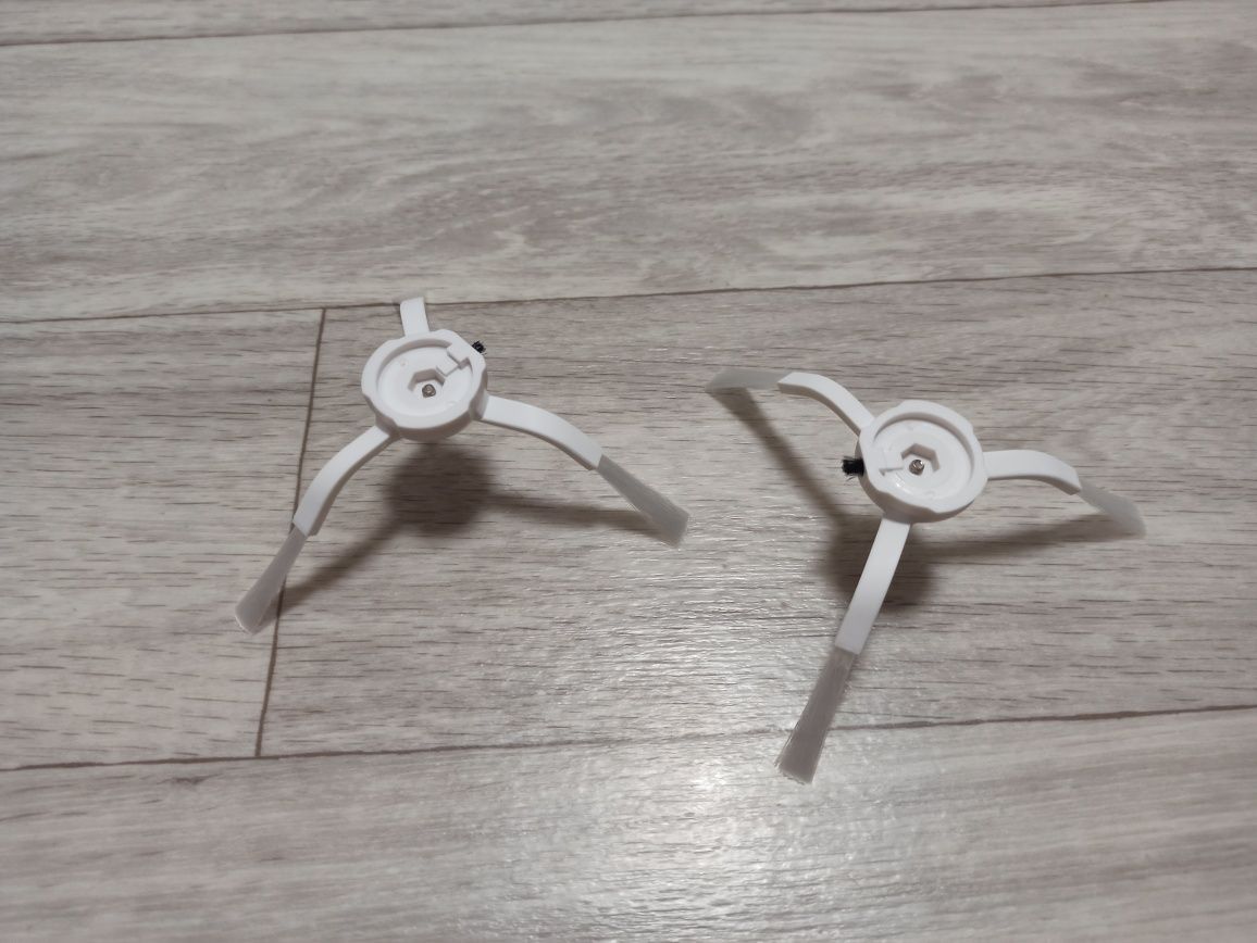 Нові!Щітки для робота пилососа Xiaomi Roborock Q7,G10,T8,S5,S6,Mijia 1