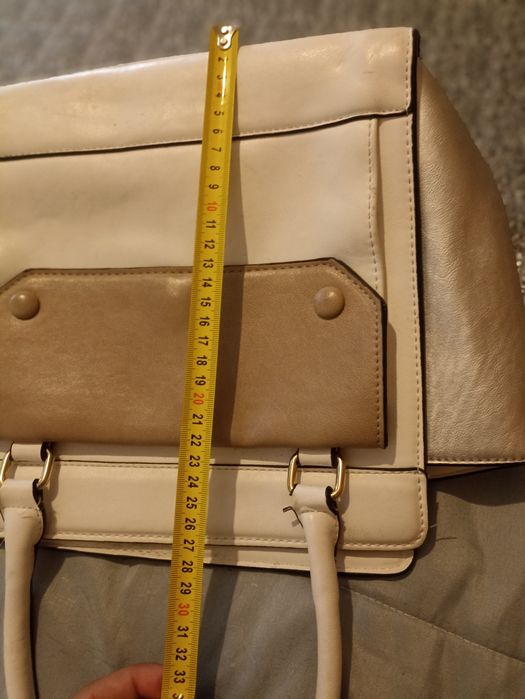 Mala em pele muito boa