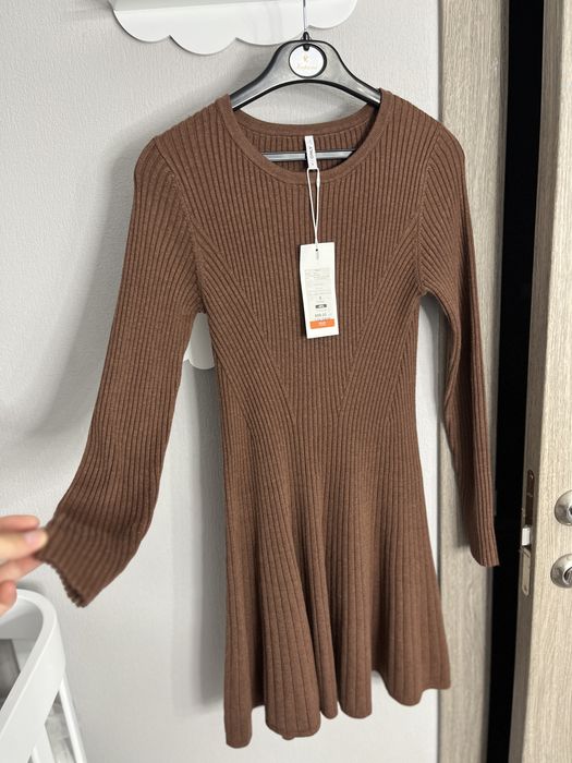 Сукня в чудовому стані