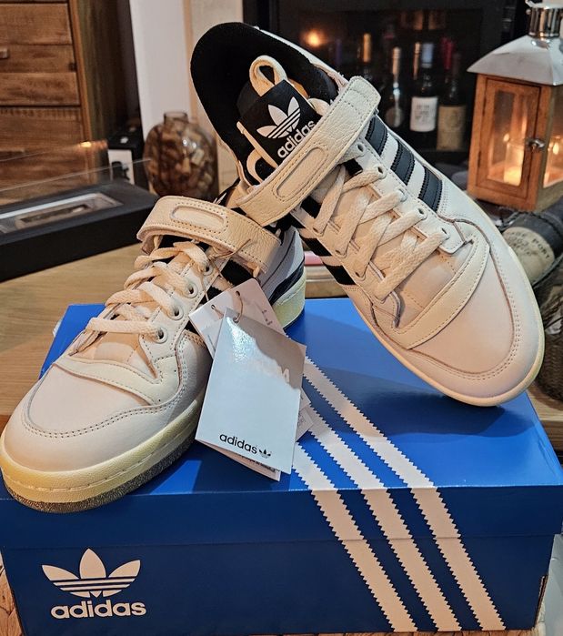 Ténis novos a estrear na caixa ADIDAS Forum 84 AEC, 43 1/3 Europeu