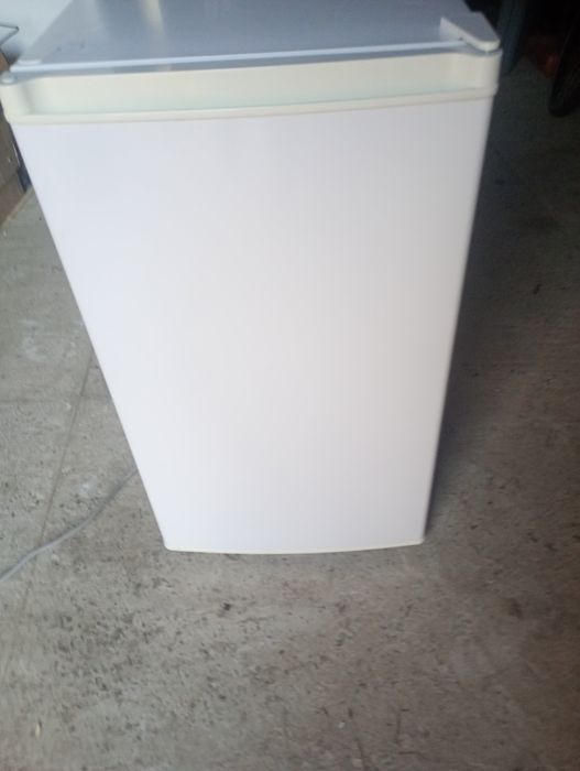 Продам хорошу морозильну камеру ,привіз з європи