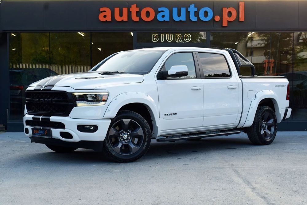 RAM 1500 Laramie! Doinwestowany! Zadbany! Bogata Wersja! V8 Hemi!