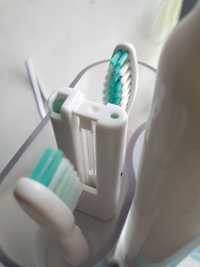 Зубна щітка SONIC