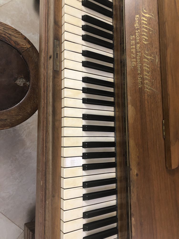 Фортепиано старинное