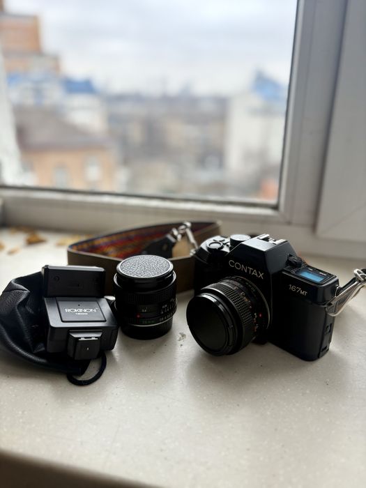 Плівкова камера Contax 167MT