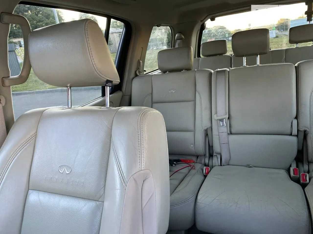 Infiniti QX56 2005