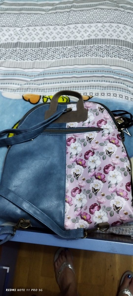 Mochila de Senhora