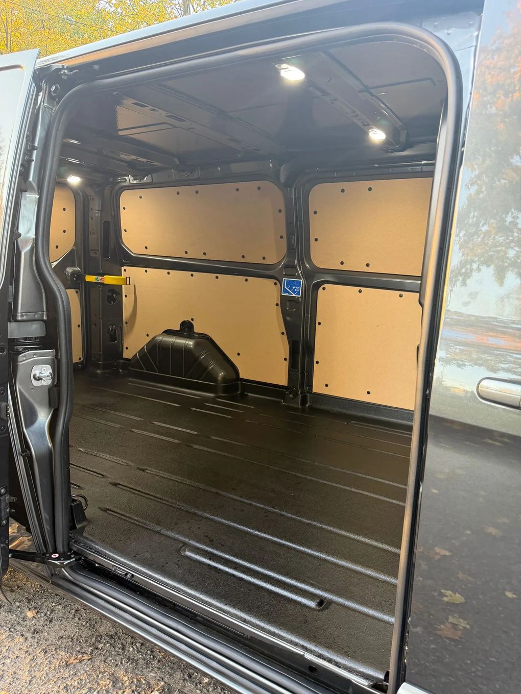 Ford TRANSIT CUSTOM  Ford Transit Custom 54 tys przebiegu 170km LIMITEM EDITION L2 H1 kamer