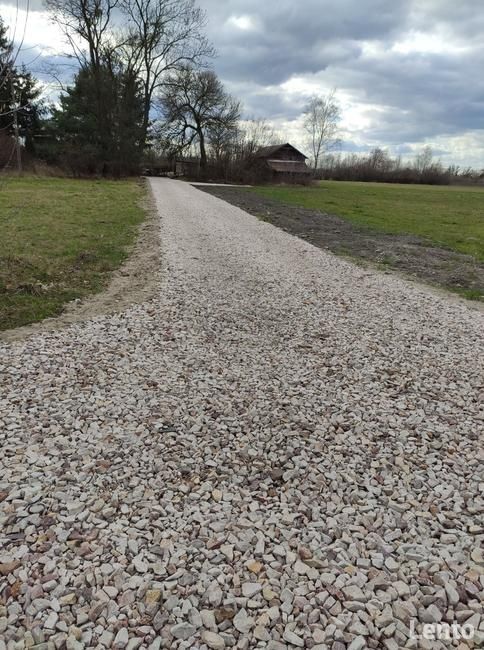 Wykonywanie dróg dojazdowych na farmach fotowoltaicznych