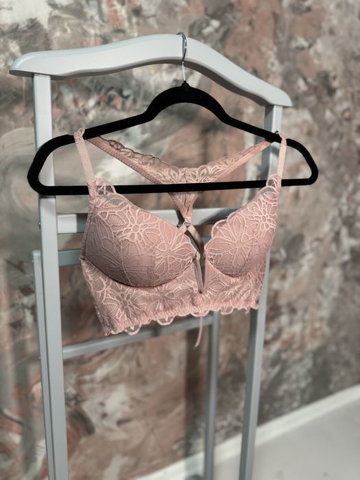 Гарненький ліф Victoria’s Secret з пушапом