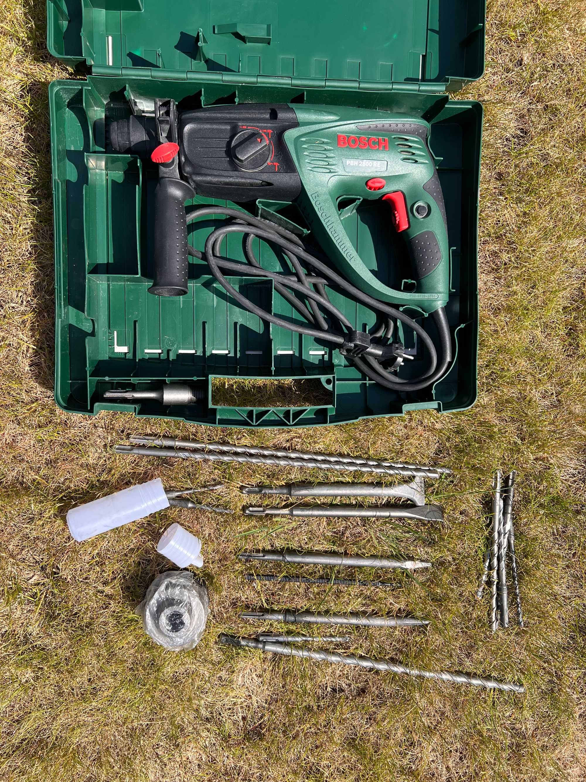 BOSCH PBH 2800 Młot pneumatyczny wiertarka plus wiertła  730 W