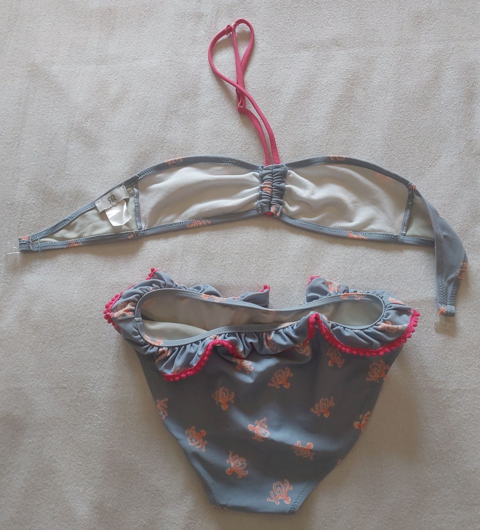 2 Biquinis Menina, 11-12A