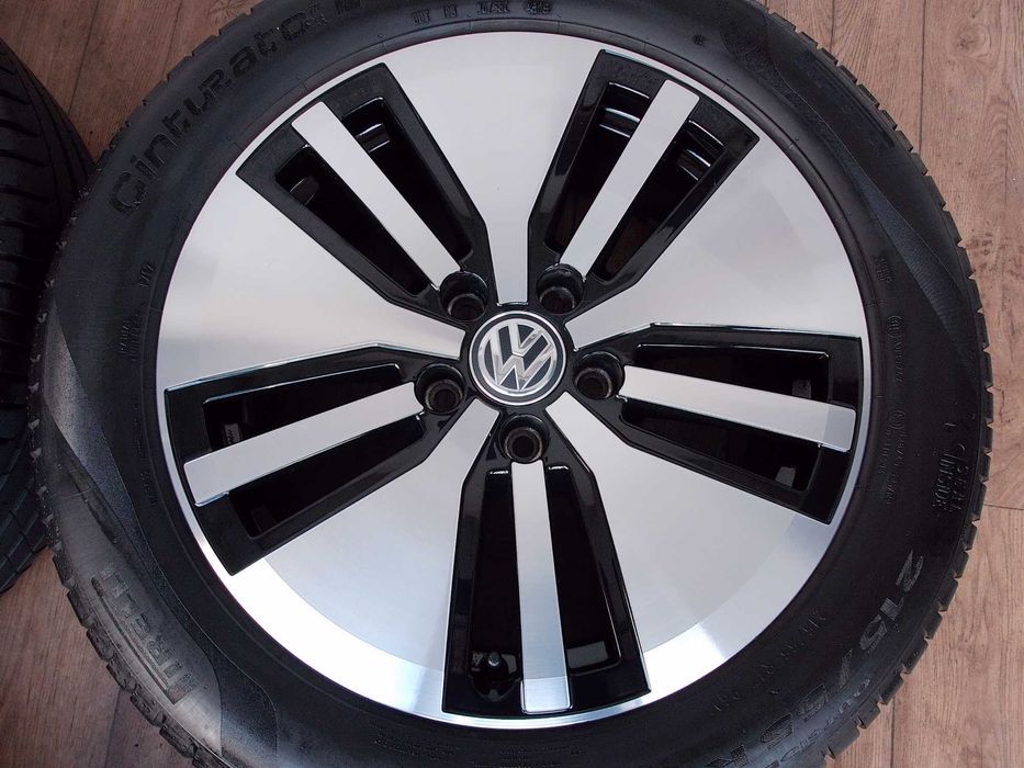 Koła Vw Passat T-Roc Cady Turan Skoda 17 5x112 ET41 Pirelli 215/55/17
