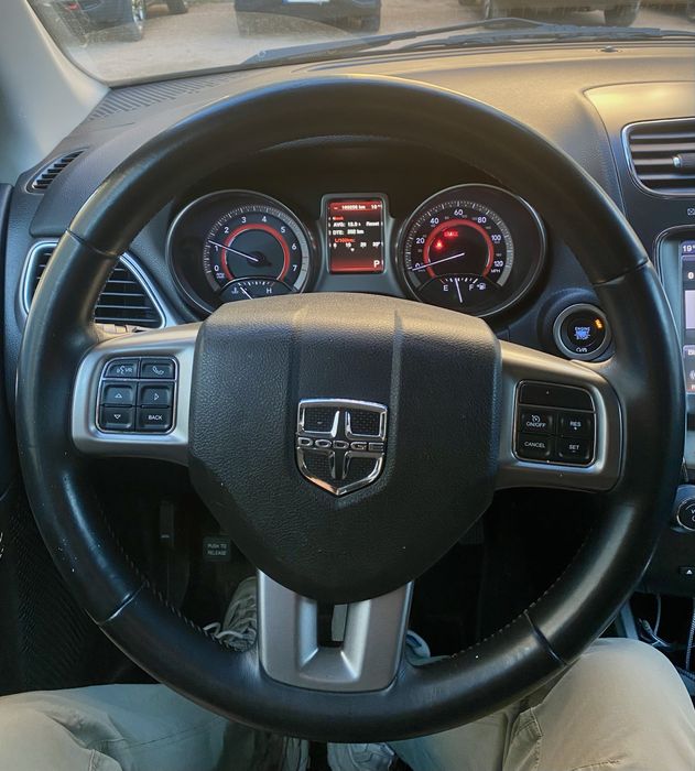 Dodge Jorney Crossroad