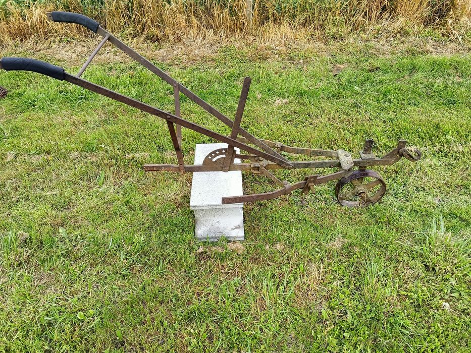 Pług konny 2 skibowy pod ciągnik, kultywator, pielnik