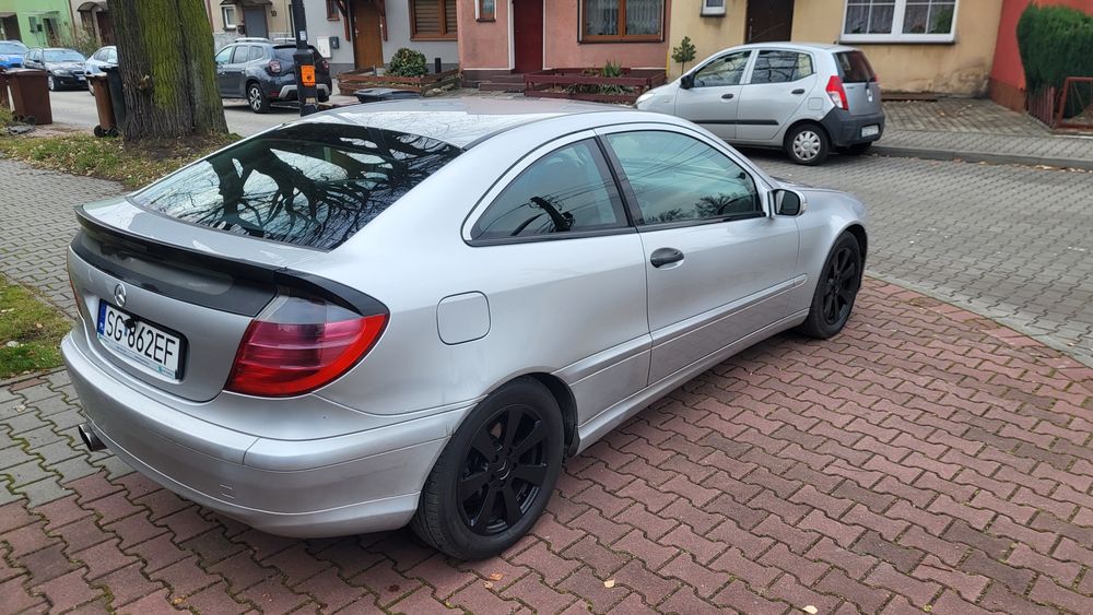 Mercedes benz c w203 automat lpg klimatyzacja