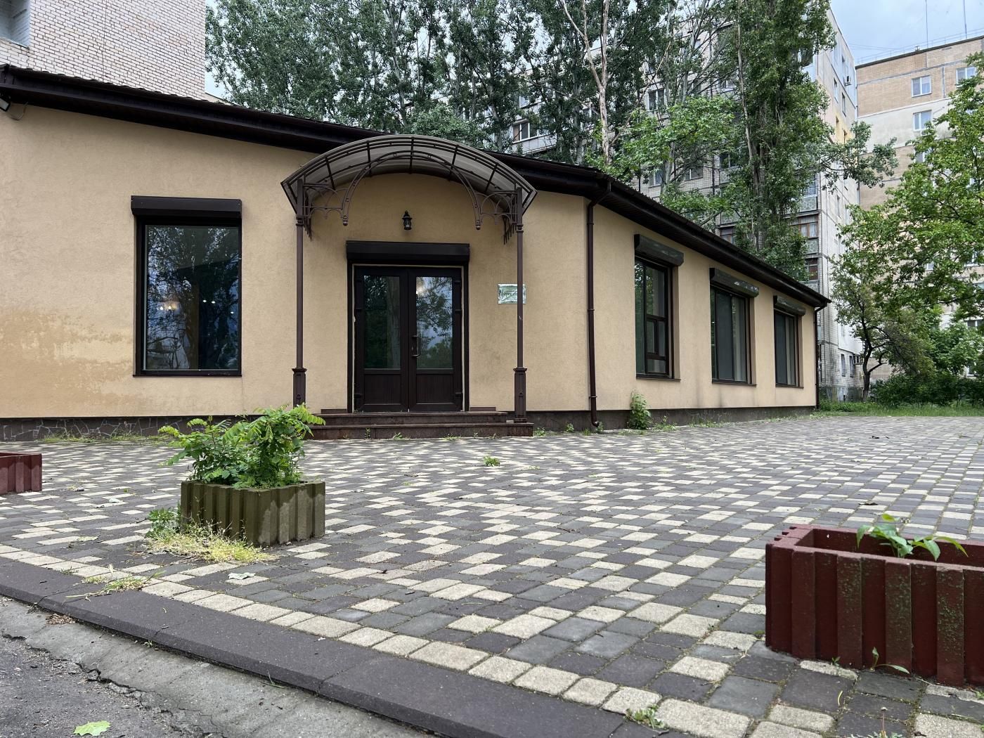 Універсальне приміщення на вул. Київська