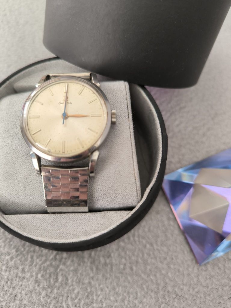 Relógio Omega Masculino com Pulseira Seiko Prata – Elegância e Estilo