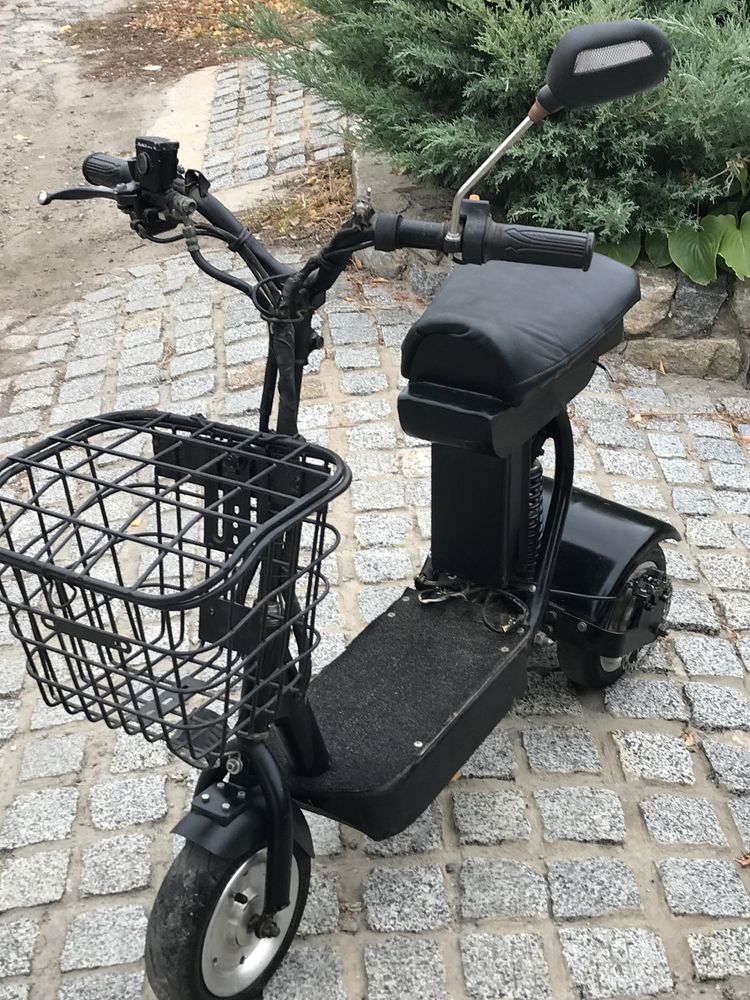 ППродам электро самокат