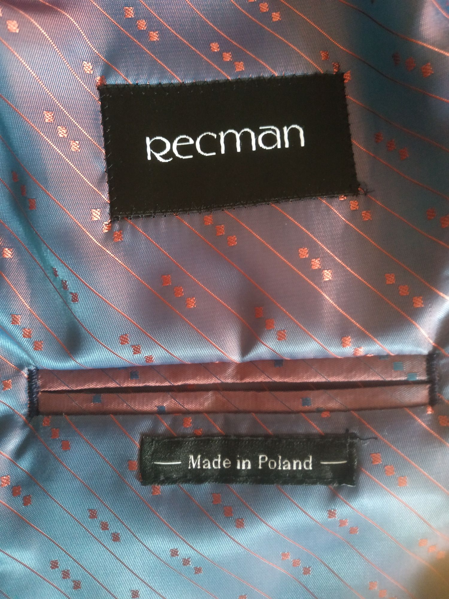 Garnitur męski firmy Recman