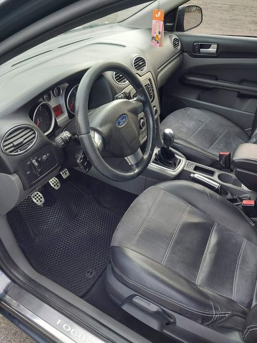 Ford focus 1.6D.