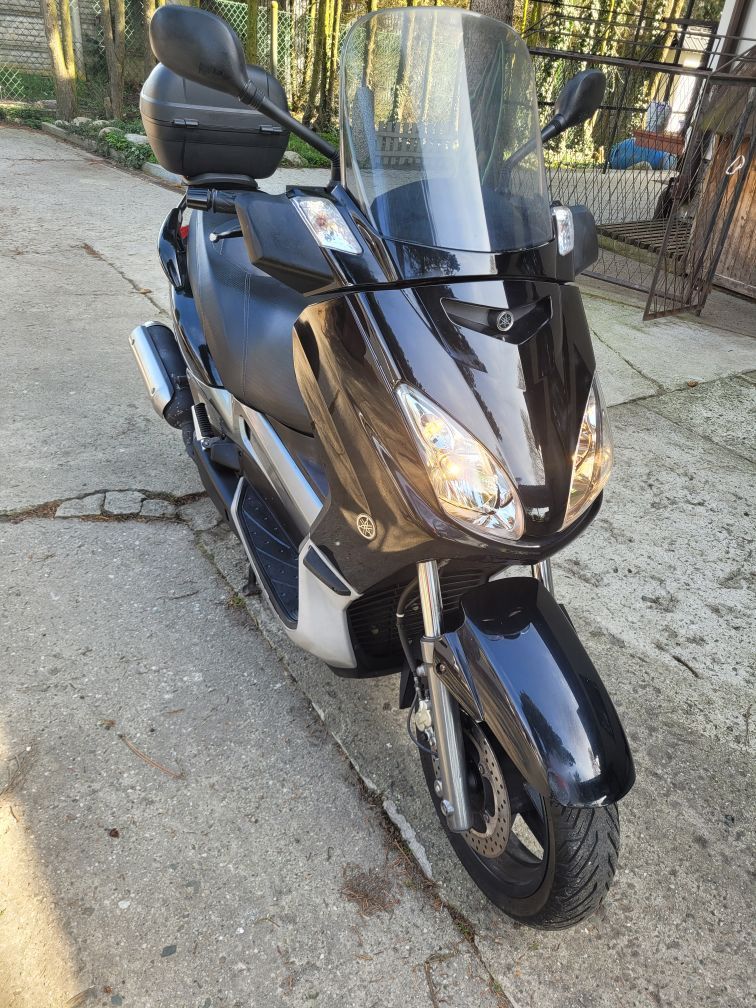 Sprzedam skuter Yamaha xmax