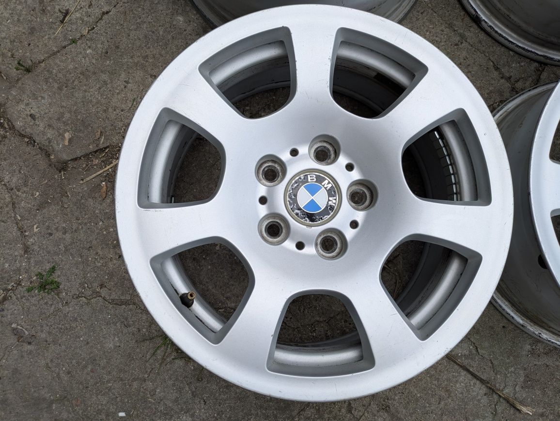 Felgi aluminiowe 16 cali BMW E60 E61 E39 styling 134 5x120 7J IS/ET 20